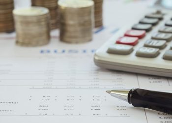 BRICS Rise, Western Financial System Collapse Looms, Warns Jamie McIntyre